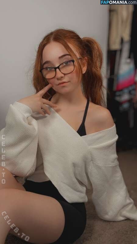 Lyssaurora / https: Обнажённый OnlyFans  Утёкшее фото #538