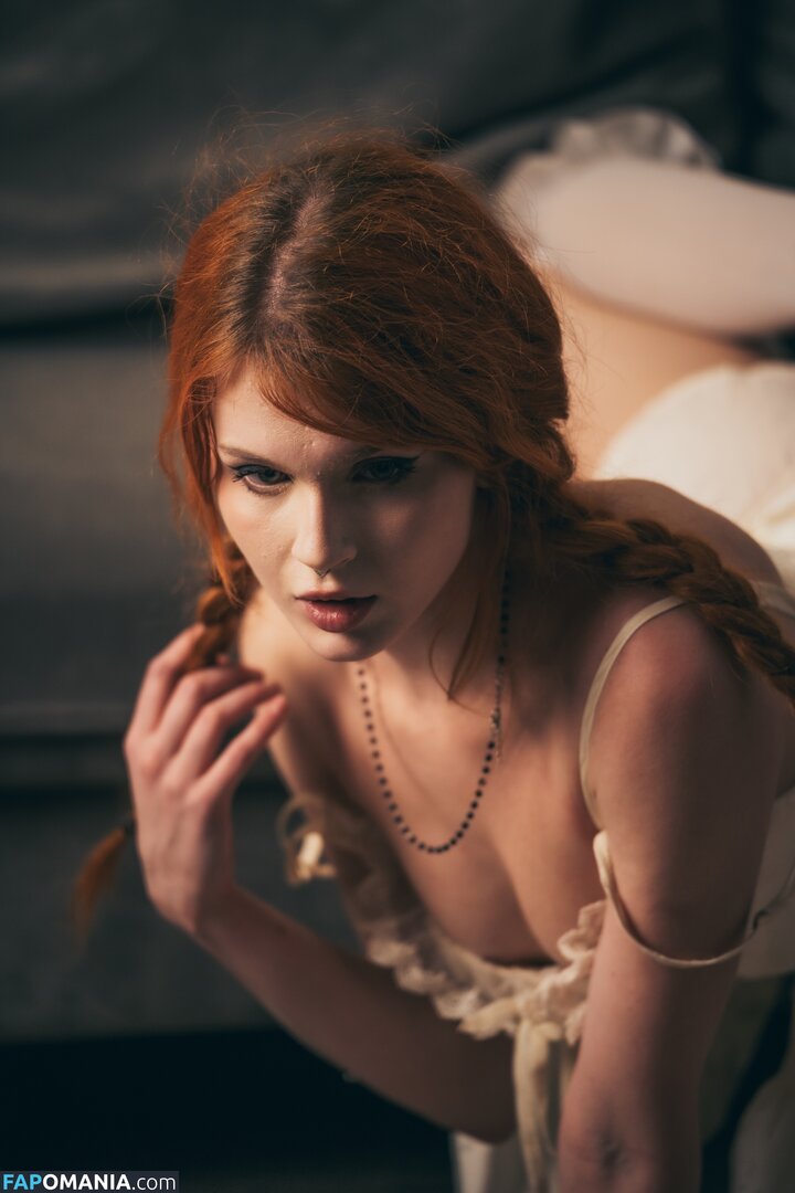 ellie_grau / m0llb / mamad0ll / mollb_cosplay Обнажённый OnlyFans  Утёкшее фото #19