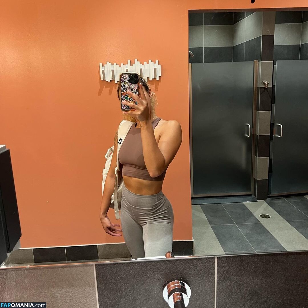 Macaiyla / sheismichaela Обнажённый OnlyFans  Утёкшее фото #122