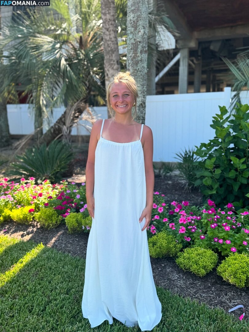 maci-carter / macimccarley Обнажённый OnlyFans  Утёкшее фото #7