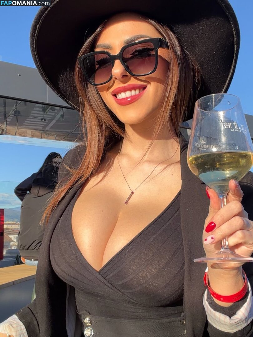 Maddalena Cabizzosu / madame_x_93 / madamex93 Обнажённый OnlyFans  Утёкшее фото #13