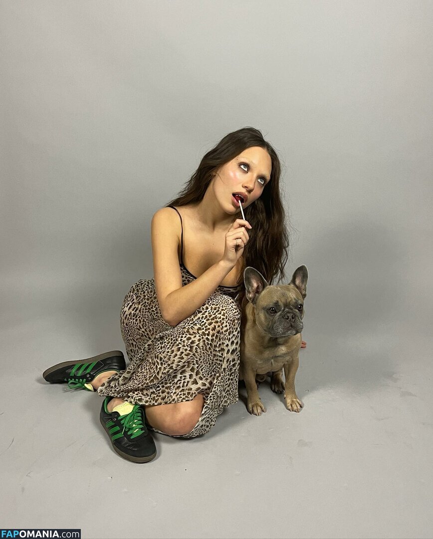 Maddie Ziegler / maddieziegler Обнажённый OnlyFans  Утёкшее фото #465