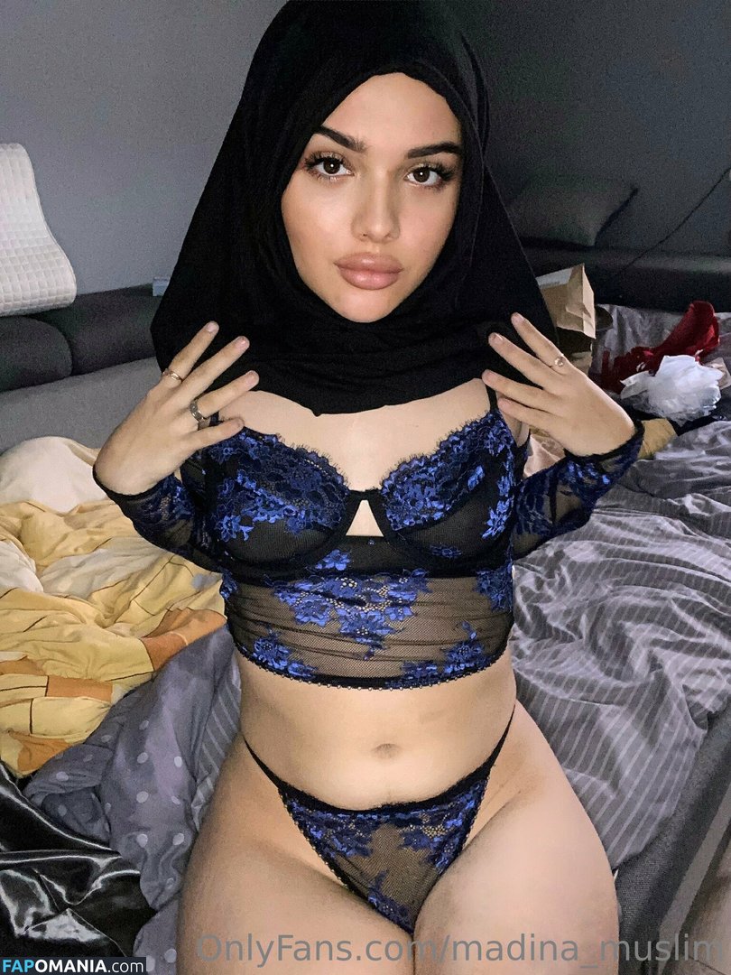 madina_muslim_x / u__m__x Обнажённый OnlyFans  Утёкшее фото #4