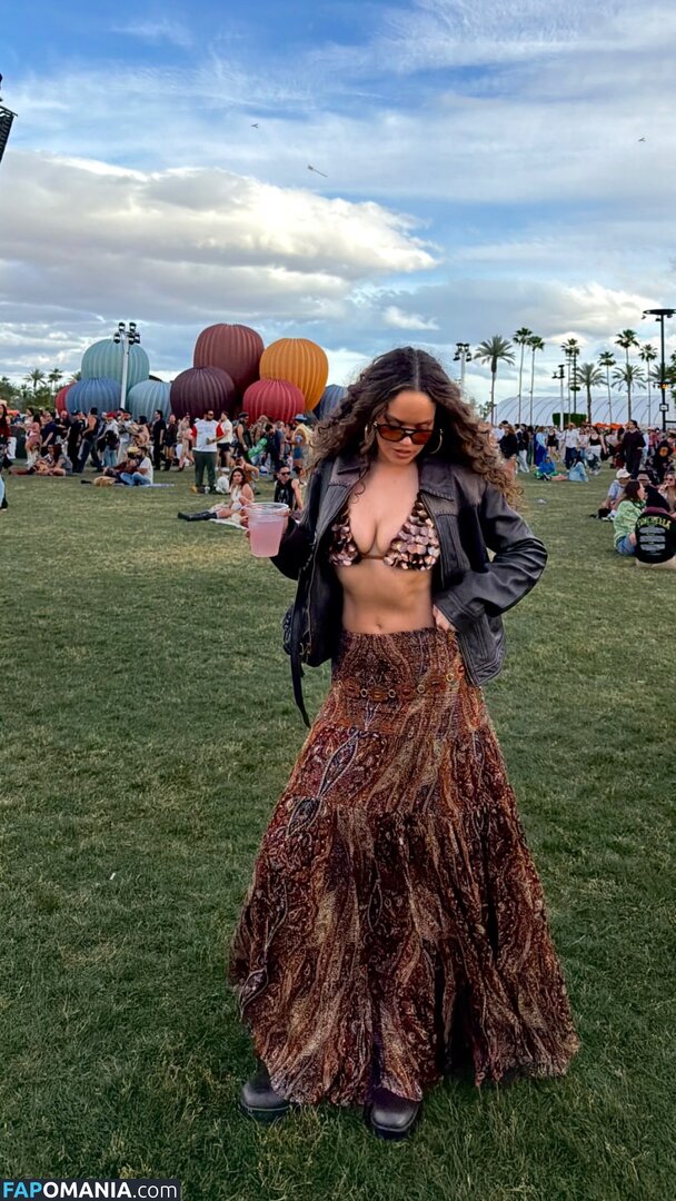 Madison Pettis / madisonpettis Обнажённый OnlyFans  Утёкшее фото #573