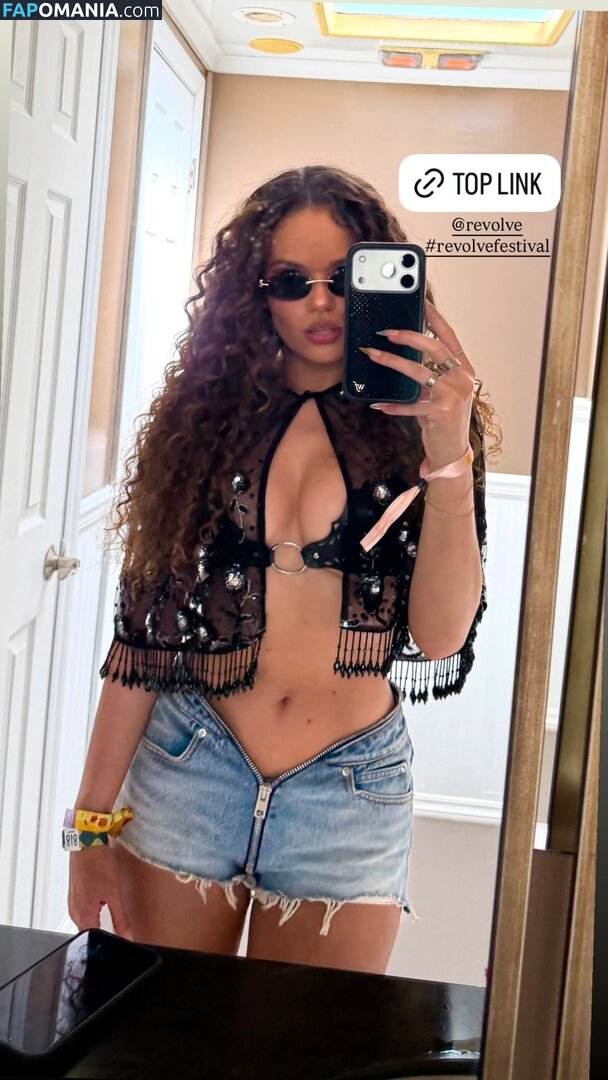 Madison Pettis / madisonpettis Обнажённый OnlyFans  Утёкшее фото #574