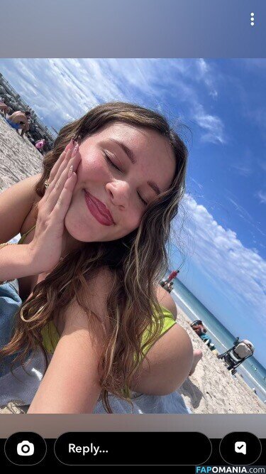 Madison Sky / MadisonSkyxoxo / https: / madison_sky_official Обнажённый OnlyFans  Утёкшее фото #1