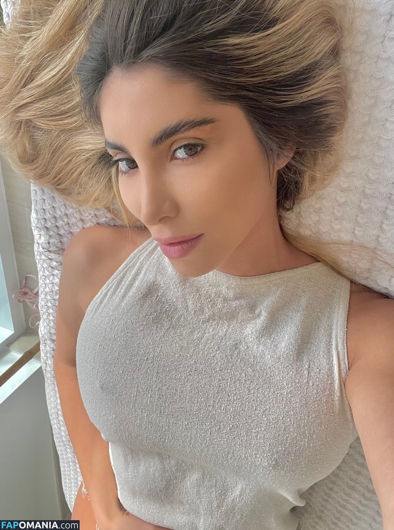 Madlen / esmeraldai / esmeraldai_xx / madlenesmer Обнажённый OnlyFans  Утёкшее фото #22