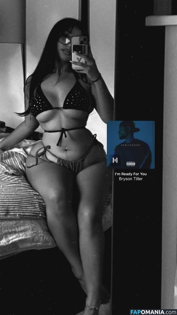 Mahxya_ / sxymayaa Обнажённый OnlyFans  Утёкшее фото #1