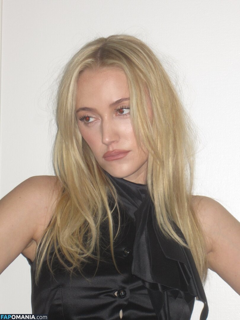 Maika Monroe / maikamonroe Обнажённый OnlyFans  Утёкшее фото #19