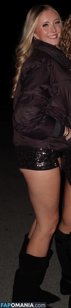 Maleah Mutterback / mmutterback Обнажённый OnlyFans  Утёкшее фото #1