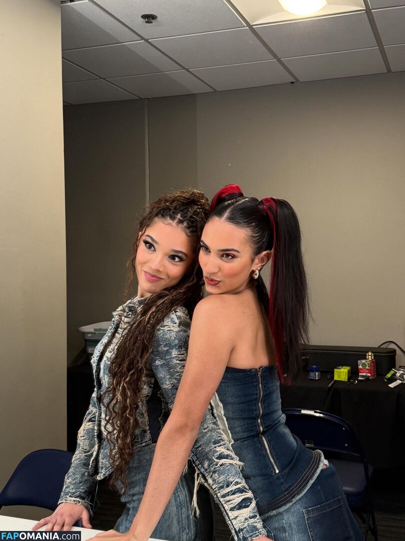 Malia Baker / maliabakermsb Обнажённый OnlyFans  Утёкшее фото #3