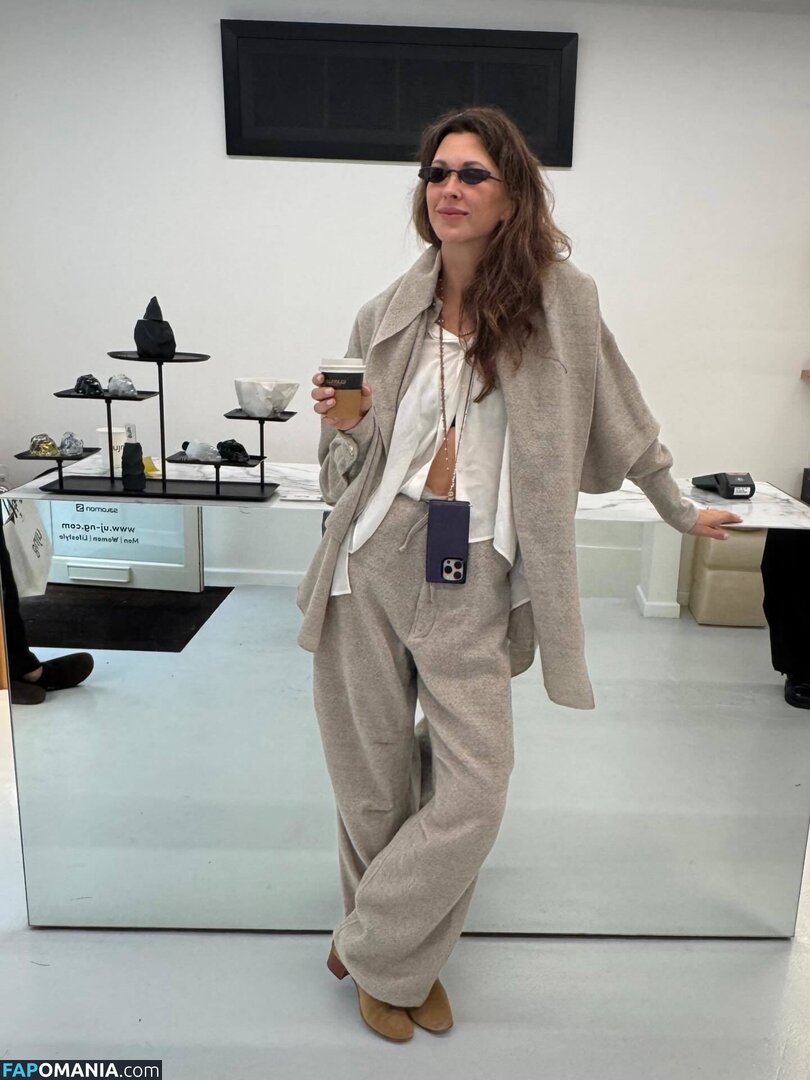 Margo Stilley / margostilley Обнажённый OnlyFans  Утёкшее фото #4