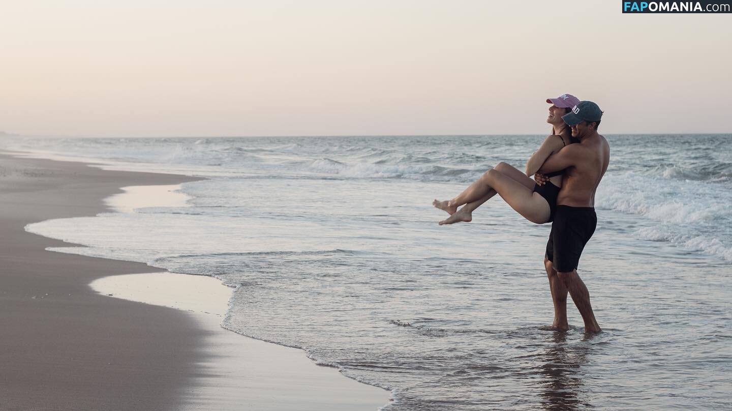 Maria Andrea / andreamezac / https: Обнажённый OnlyFans  Утёкшее фото #9