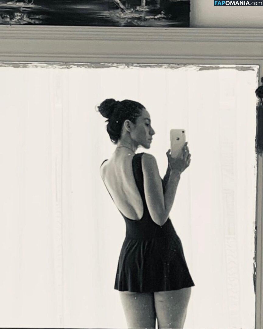 Maria Andrea / andreamezac / https: Обнажённый OnlyFans  Утёкшее фото #15