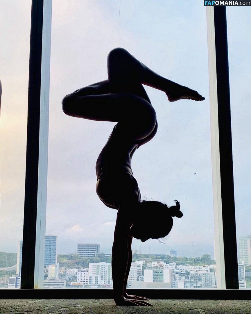 Maria León / mmmarieleon / sargentoleon Обнажённый OnlyFans  Утёкшее фото #8