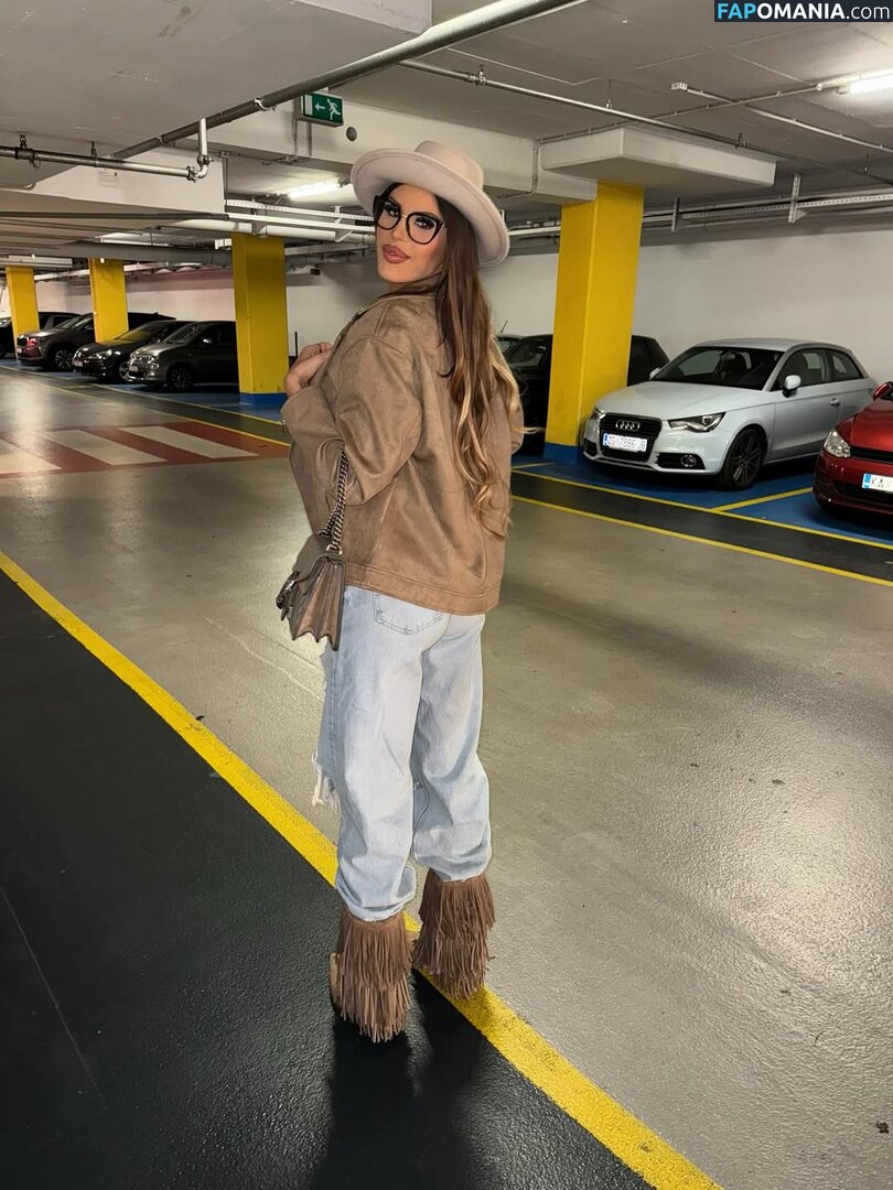 Croatian Girl / Marija Meglaj / https: / marijameglaj / marijameglaj11 Обнажённый OnlyFans  Утёкшее фото #100