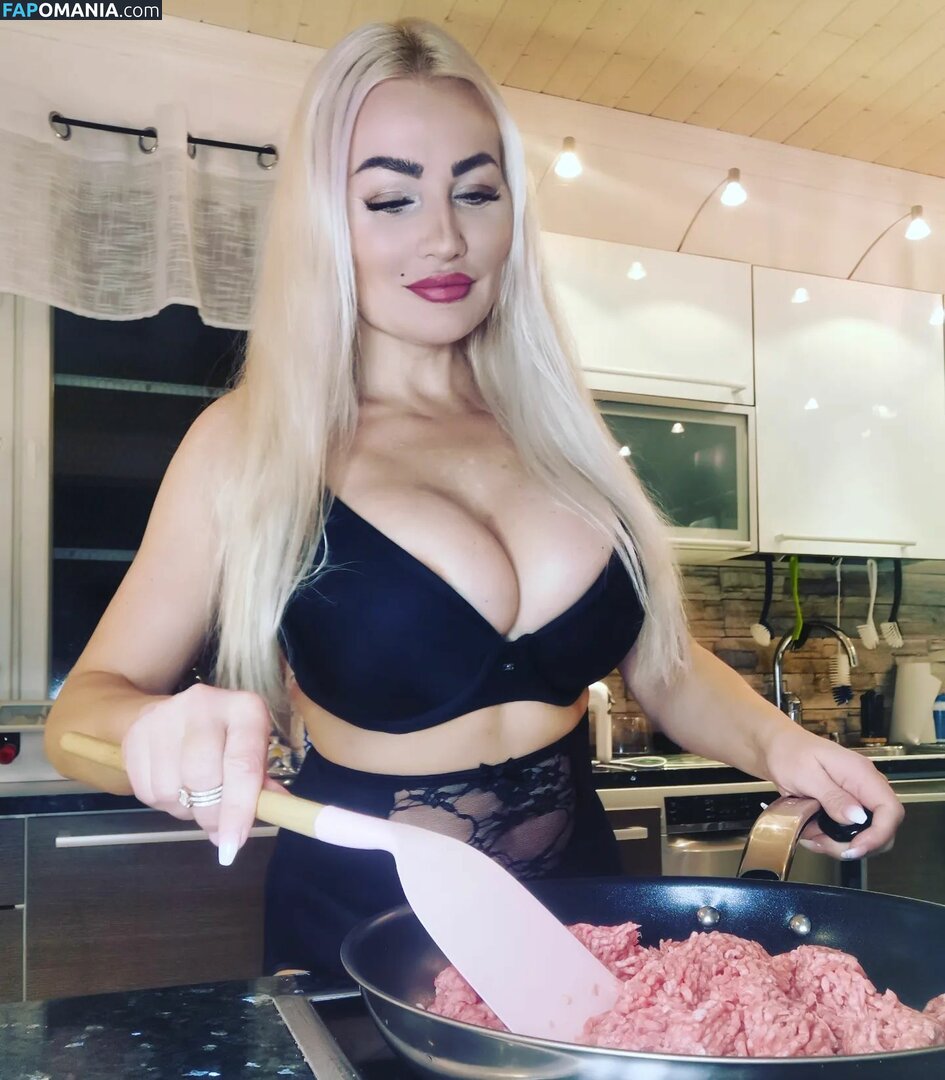 Marika Fingerroos / MarikaFinkku / fingerroos.marika / marikafingerroos Обнажённый OnlyFans  Утёкшее фото #42
