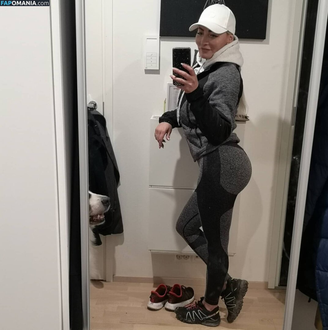 Marika Fingerroos / MarikaFinkku / fingerroos.marika / marikafingerroos Обнажённый OnlyFans  Утёкшее фото #54