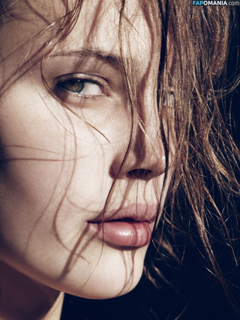 Marine Vacth / https: / marine_vacth / marinvacth Обнажённый OnlyFans  Утёкшее фото #2
