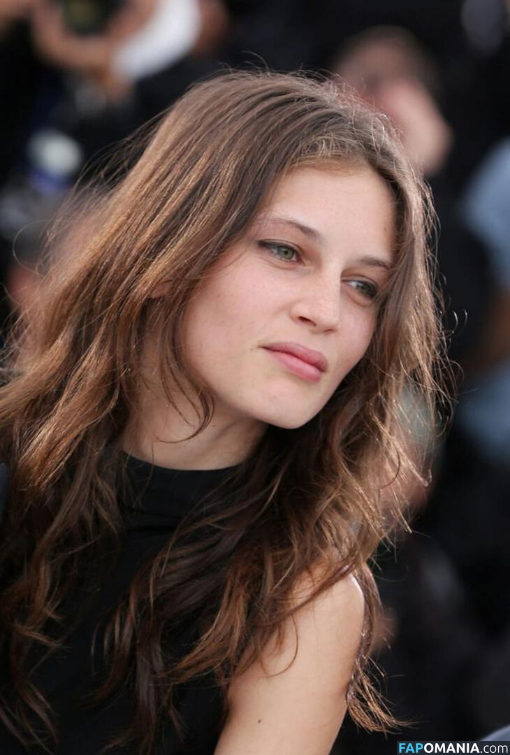 Marine Vacth / https: / marine_vacth / marinvacth Обнажённый OnlyFans  Утёкшее фото #6