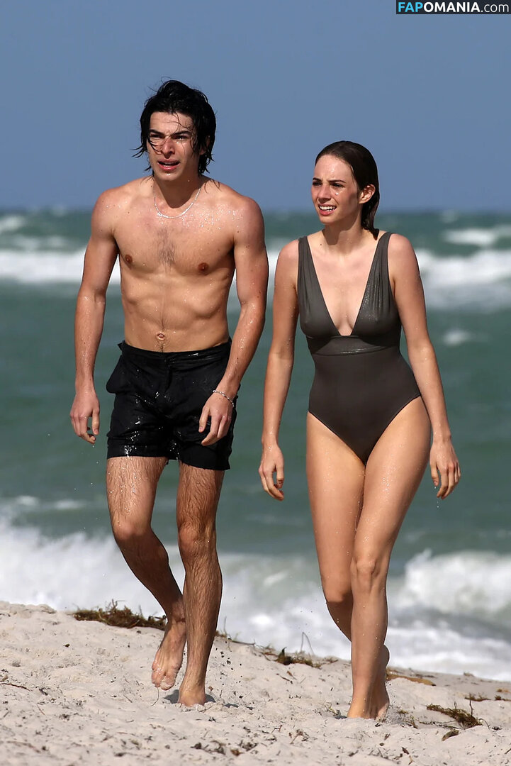 Maya Hawke / maya_hawke / neohawk2 Обнажённый OnlyFans  Утёкшее фото #456