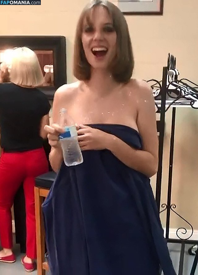 Maya Hawke / maya_hawke / neohawk2 Обнажённый OnlyFans  Утёкшее фото #471