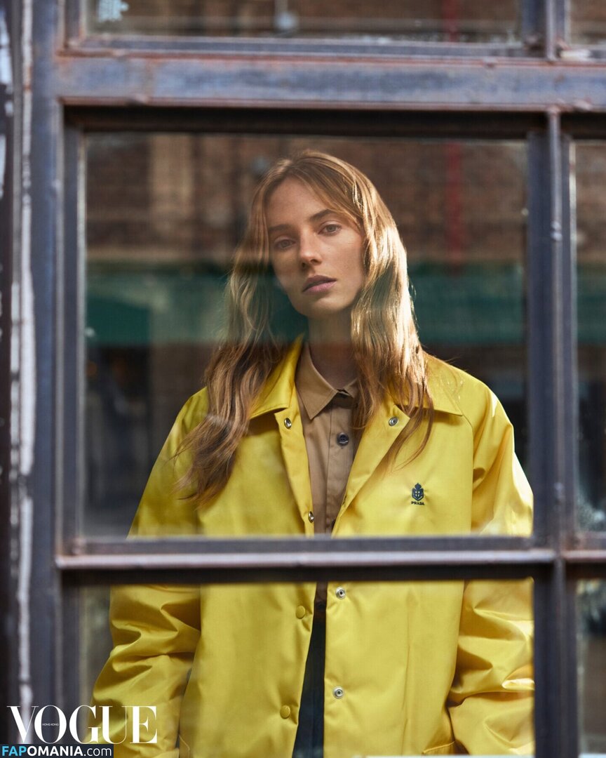 Maya Hawke / maya_hawke / neohawk2 Обнажённый OnlyFans  Утёкшее фото #483