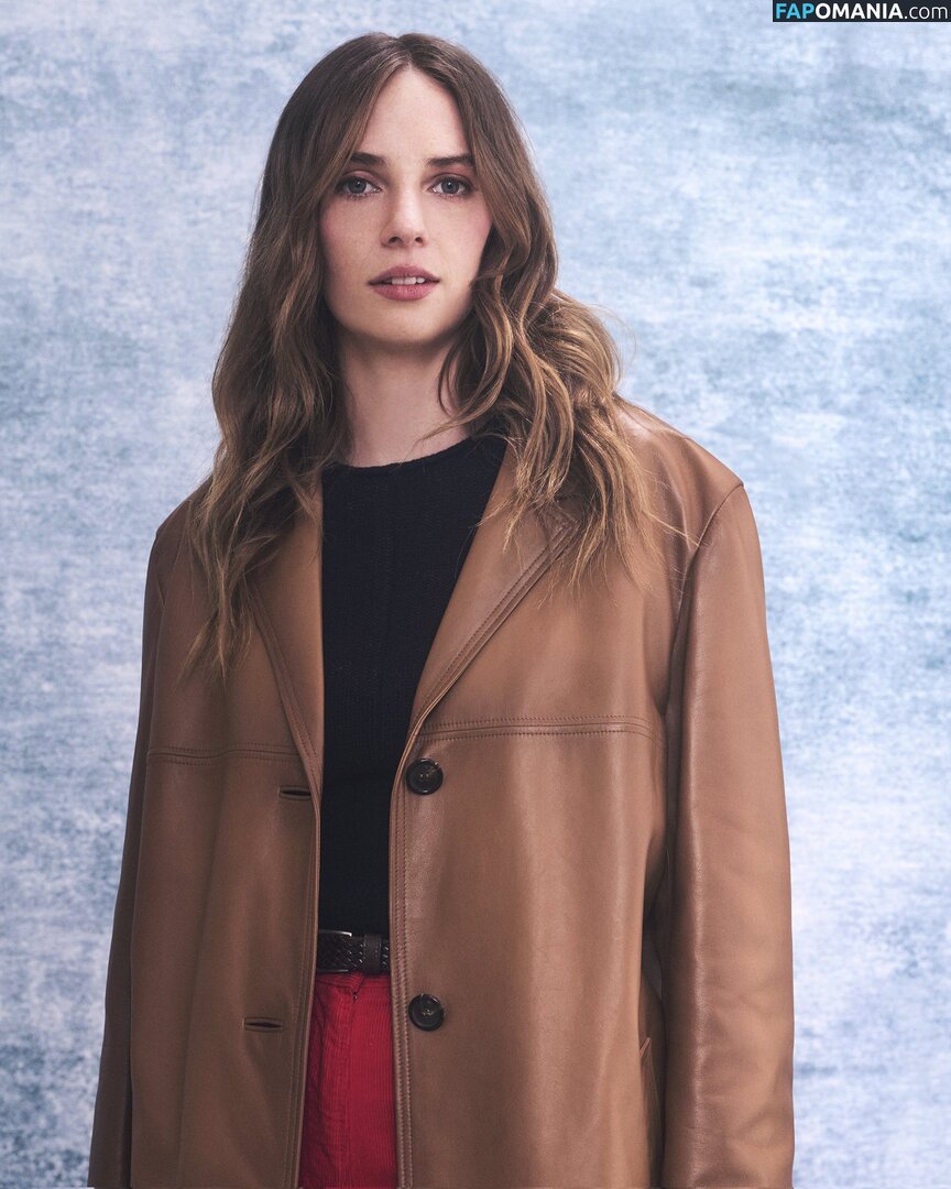 Maya Hawke / maya_hawke / neohawk2 Обнажённый OnlyFans  Утёкшее фото #489