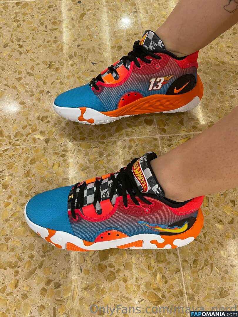 Maya Nerd / maya_nerd / mayanerd Обнажённый OnlyFans  Утёкшее фото #39