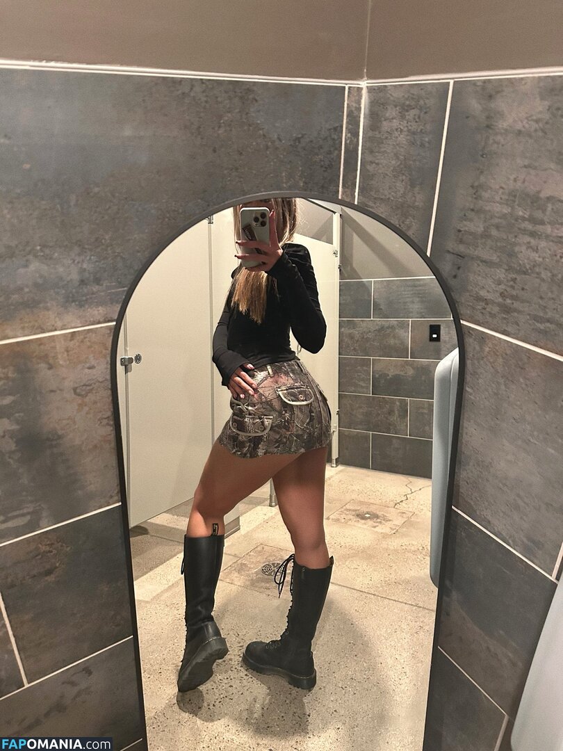 MARSHAXXXMAY / maybemaex / maybexmars Обнажённый OnlyFans  Утёкшее фото #1