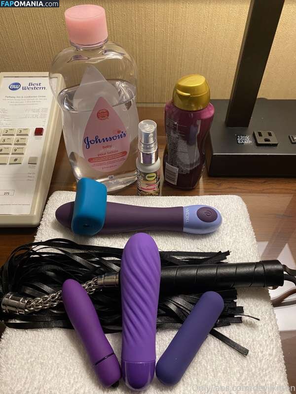 devilkittenfree / https: / mazikeen / ravioliolioli._ Обнажённый OnlyFans  Утёкшее фото #2