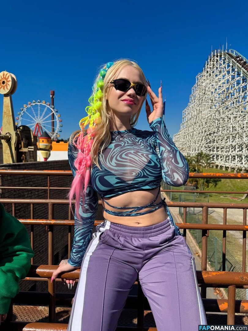 MC Erikah / mcerikah / mcerikahofc Обнажённый OnlyFans  Утёкшее фото #1