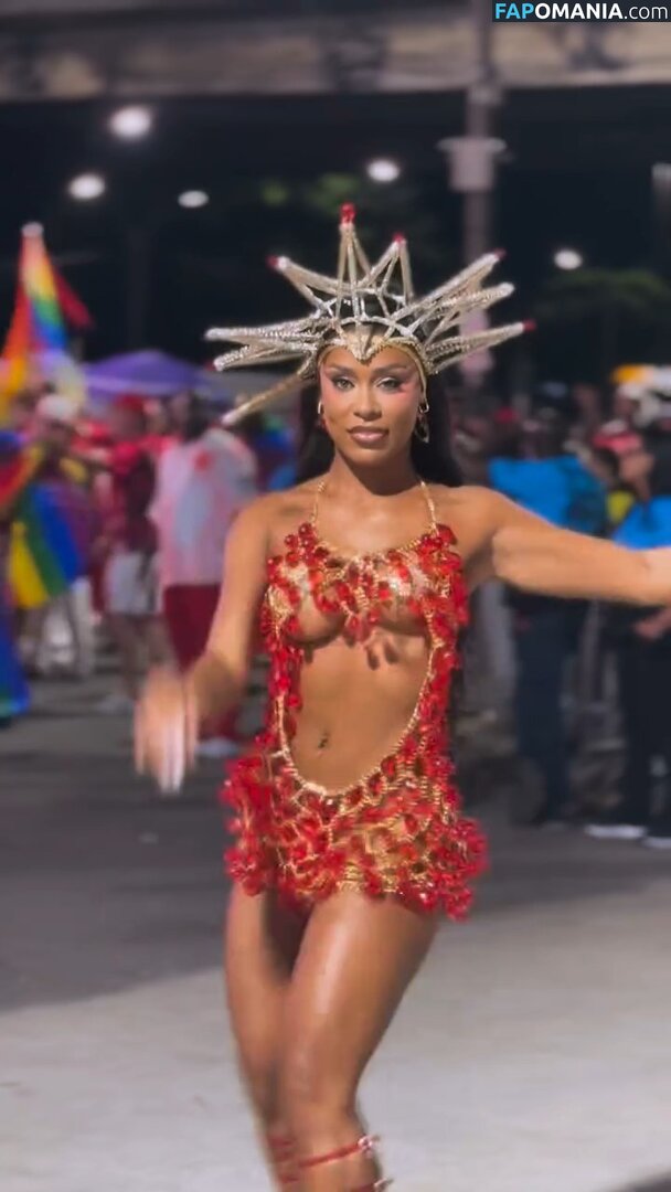 MC Rebecca / rebecca Обнажённый OnlyFans  Утёкшее фото #13