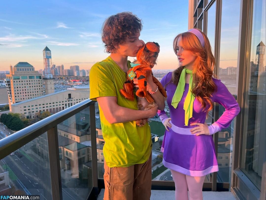 Mckenna Grace / mckennagrace / mckennagraceful Обнажённый OnlyFans  Утёкшее фото #126