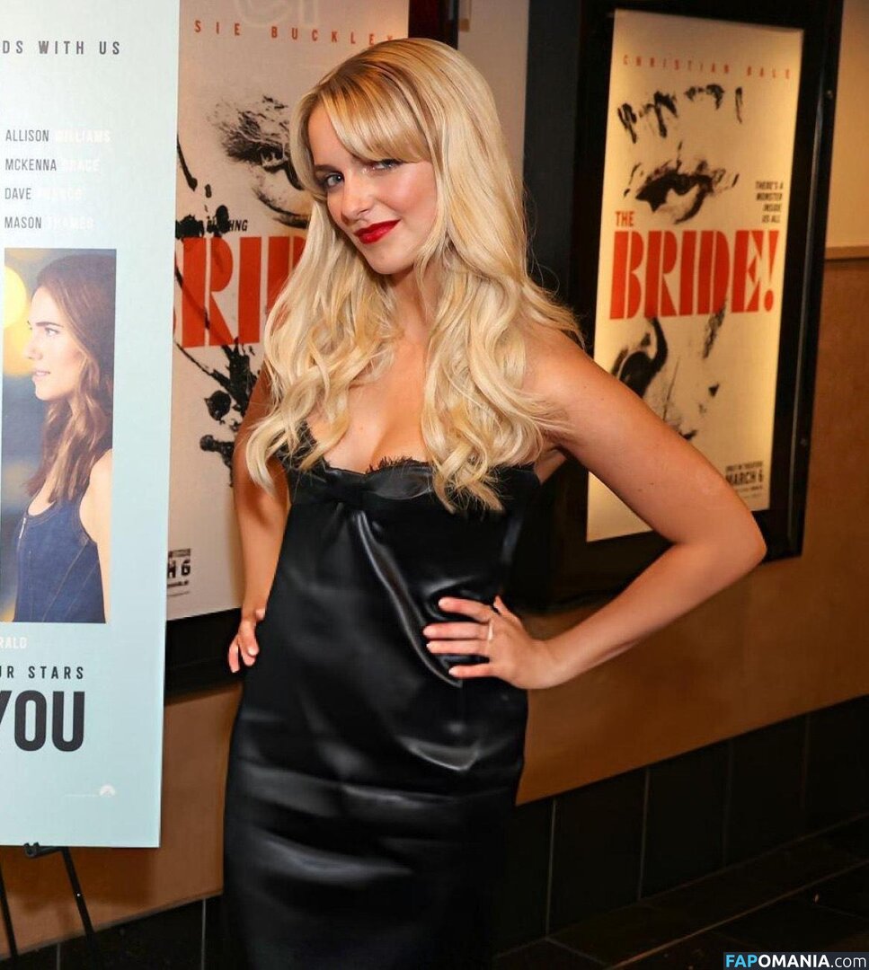 Mckenna Grace / mckennagrace / mckennagraceful Обнажённый OnlyFans  Утёкшее фото #155