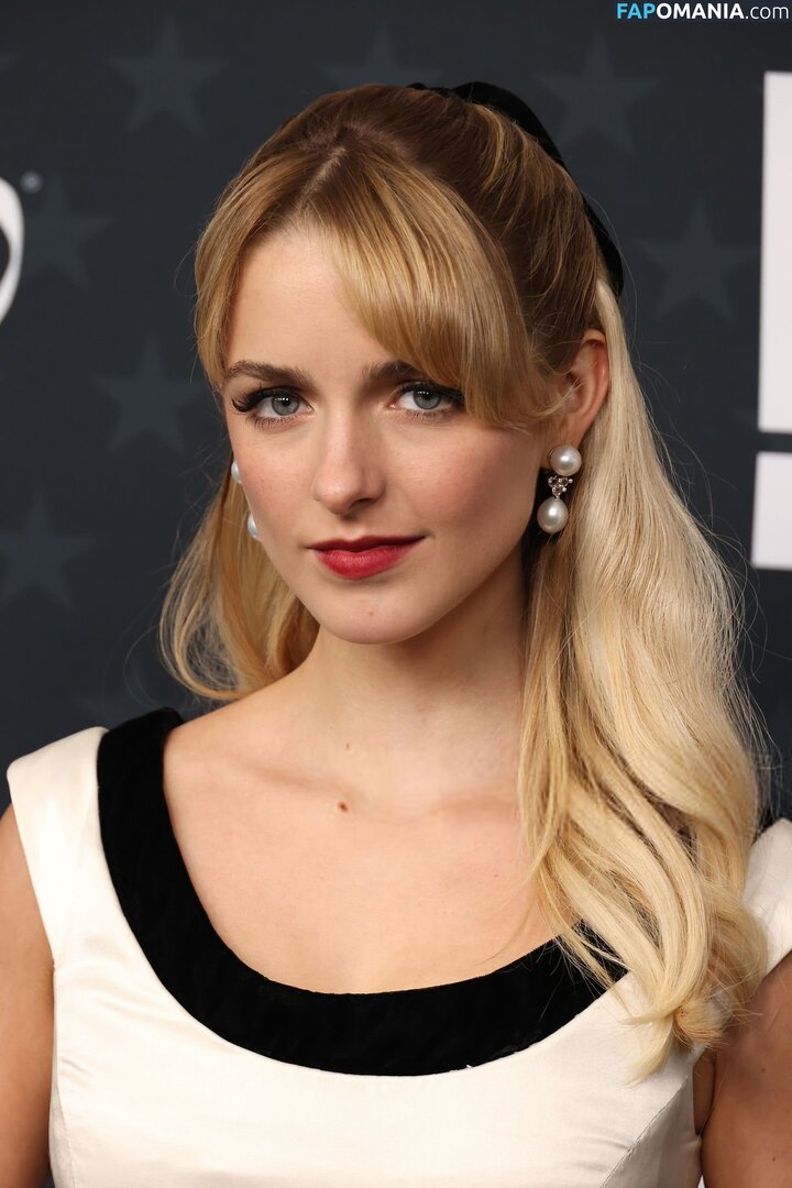 Mckenna Grace / mckennagrace / mckennagraceful Обнажённый OnlyFans  Утёкшее фото #180