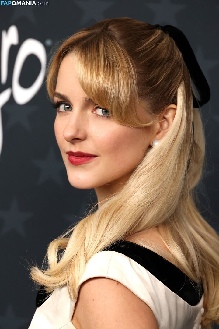 Mckenna Grace / mckennagrace / mckennagraceful Обнажённый OnlyFans  Утёкшее фото #181