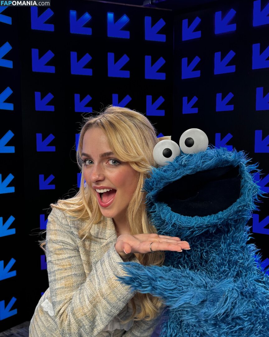 Mckenna Grace / mckennagrace / mckennagraceful Обнажённый OnlyFans  Утёкшее фото #191