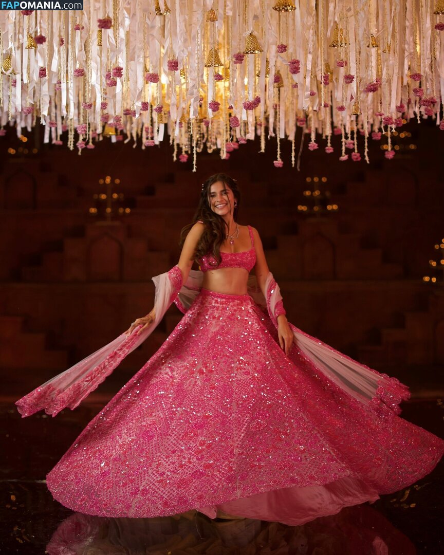 Meghna Kaur / shetroublemaker Обнажённый OnlyFans  Утёкшее фото #4