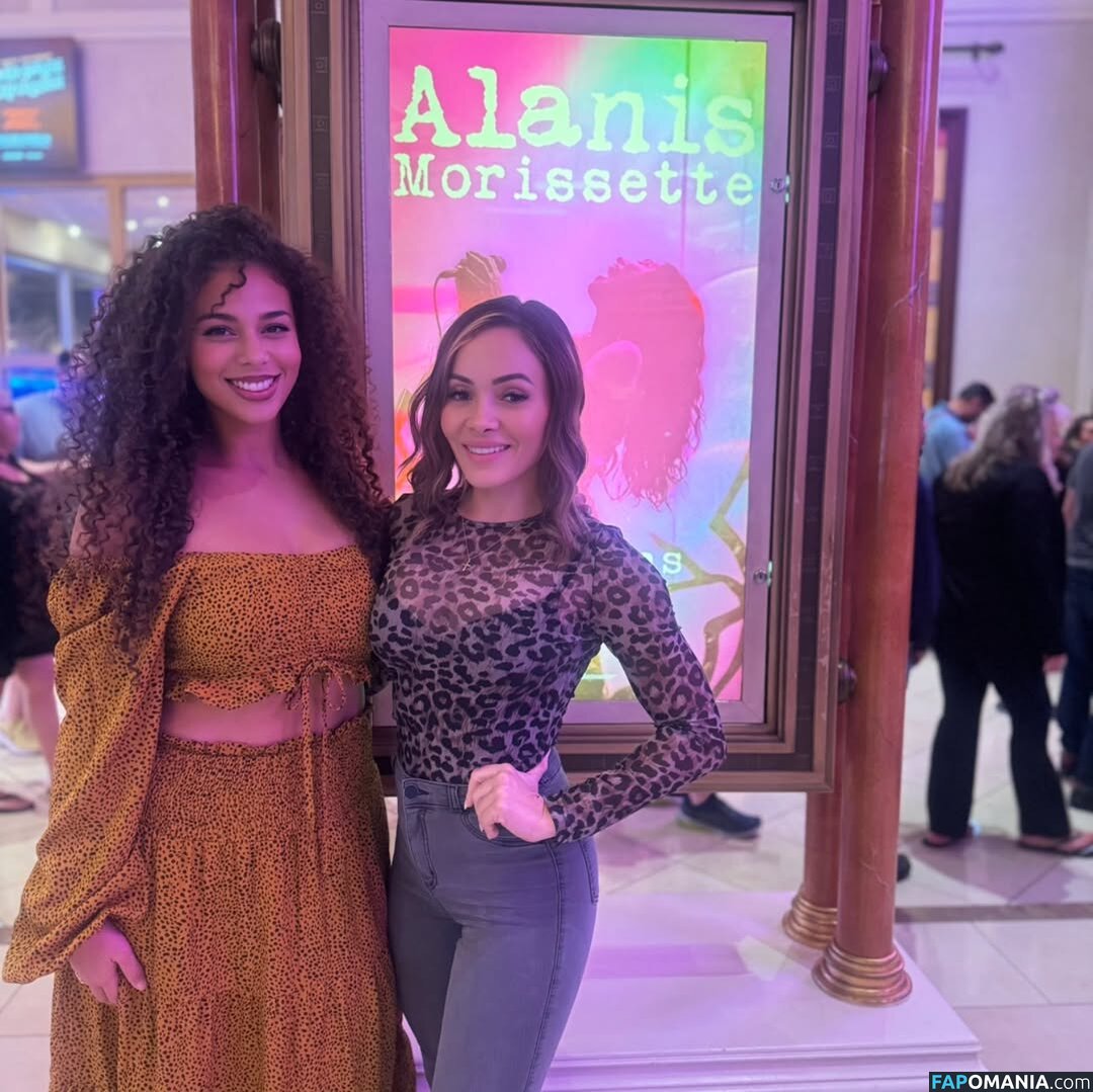 Melissa Santos / melissasantos / melissasantosofficial Обнажённый OnlyFans  Утёкшее фото #1