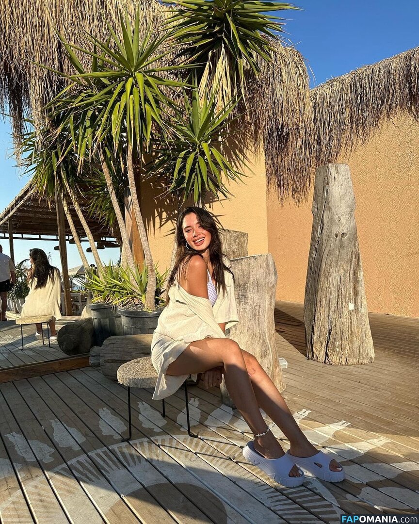 Merve Cin / atavratmiyav / atavrattmiyav / https: / mervecinn1 Обнажённый OnlyFans  Утёкшее фото #2