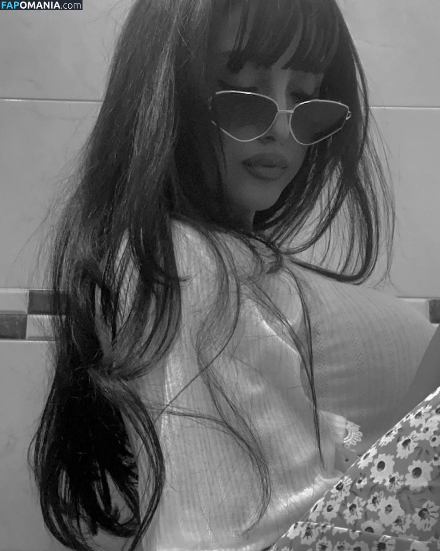 _mi.mi.ta.3116_ / _mi.mi.ta_ / _mimitaa_2 / mi.mi.ta07 / mi.mi.ta_3 / mimita2 Обнажённый OnlyFans  Утёкшее фото #3