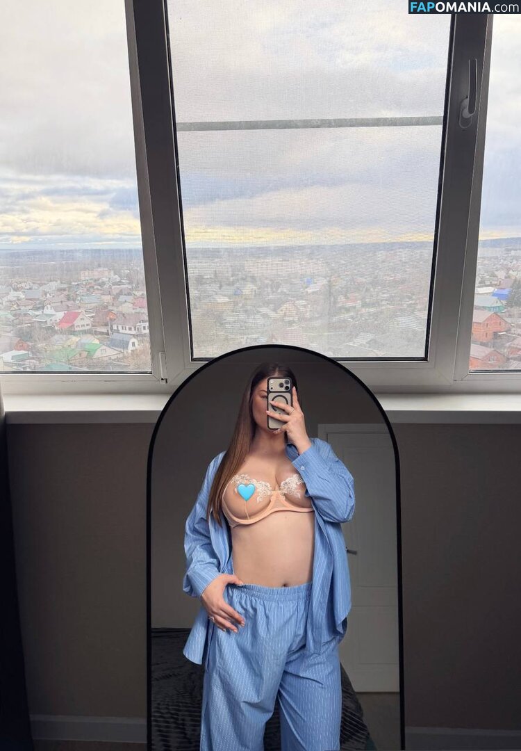 mi.saifutdinova / mi_saifutdinova / Мила Сайфутдинова Обнажённый OnlyFans  Утёкшее фото #10