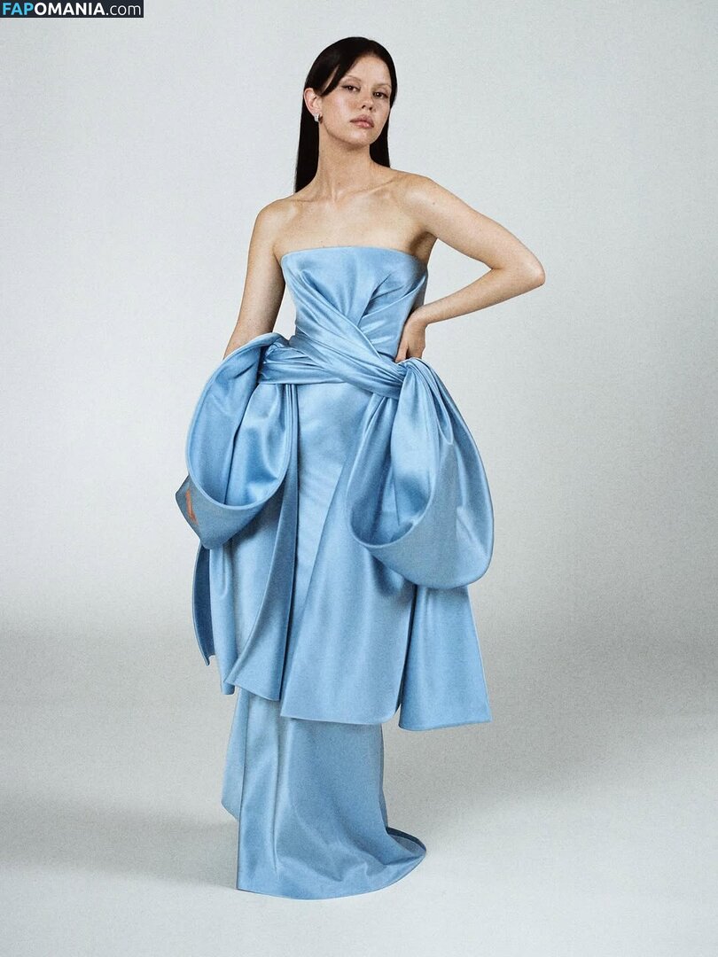 Mia Goth / goth.mia / officalmiagoth Обнажённый OnlyFans  Утёкшее фото #126