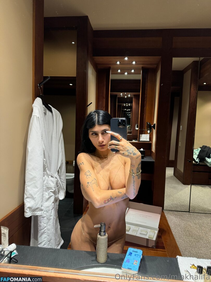 Mia Khalifa / miakhalifa Обнажённый OnlyFans  Утёкшее фото #54