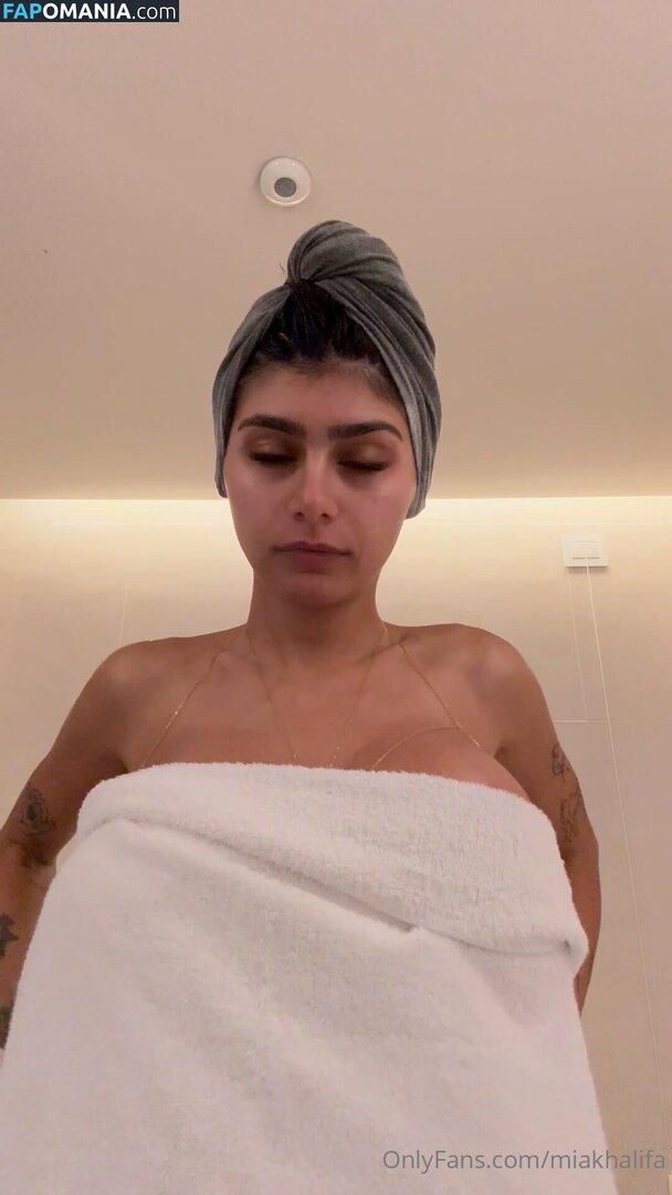 Mia Khalifa / miakhalifa Обнажённый OnlyFans  Утёкшее фото #91