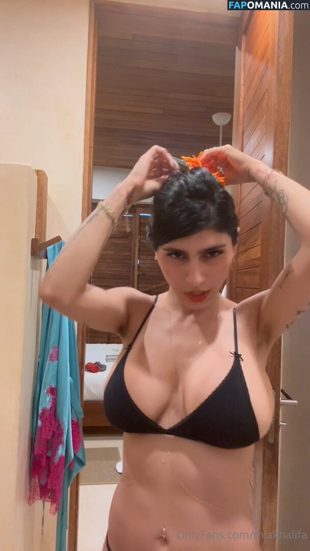 Mia Khalifa / https: / miakhalifa Обнажённый OnlyFans  Утёкшее фото #118