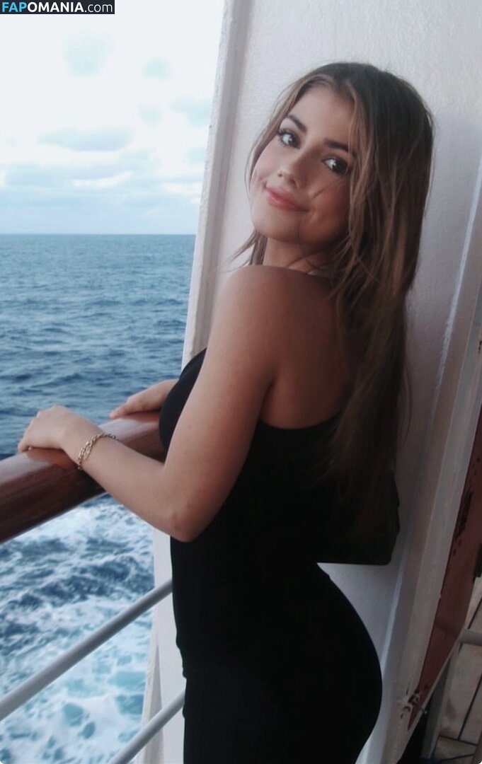 Mia Volpi / mia.volpi / miavolpii Обнажённый OnlyFans  Утёкшее фото #1