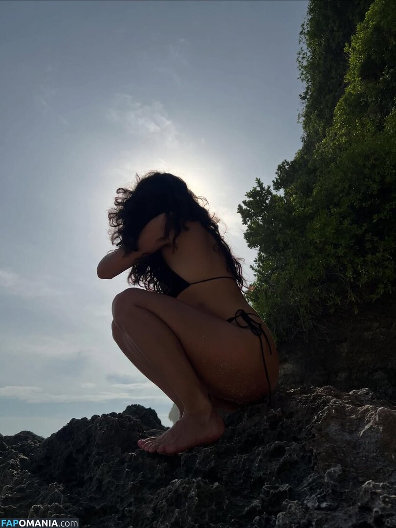 Michelle Andrade / https: / mish_andrade / mishvirmish Обнажённый OnlyFans  Утёкшее фото #1