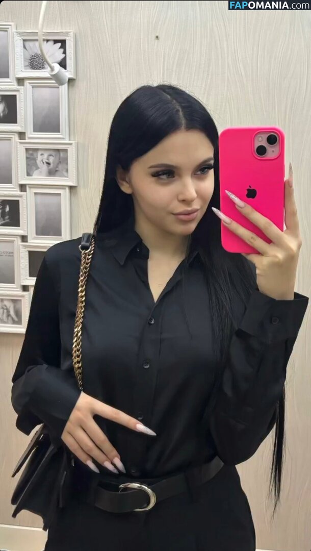 Brilliant_Article_87 / CelesiaCre / Mikaelavela_vip / mikaela_vela02 Обнажённый OnlyFans  Утёкшее фото #23